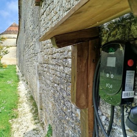 Chateau De Bois Charmant Les Nouillers Eksteriør billede
