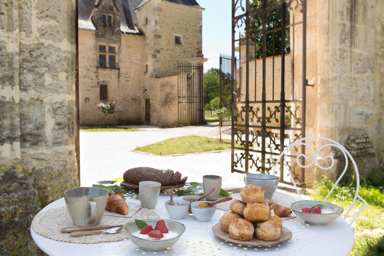 Chateau De Bois Charmant Les Nouillers Eksteriør billede