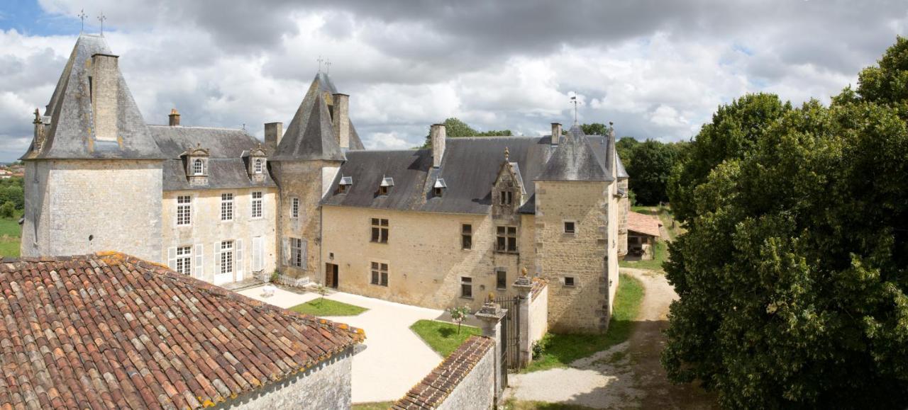 Chateau De Bois Charmant Les Nouillers Eksteriør billede