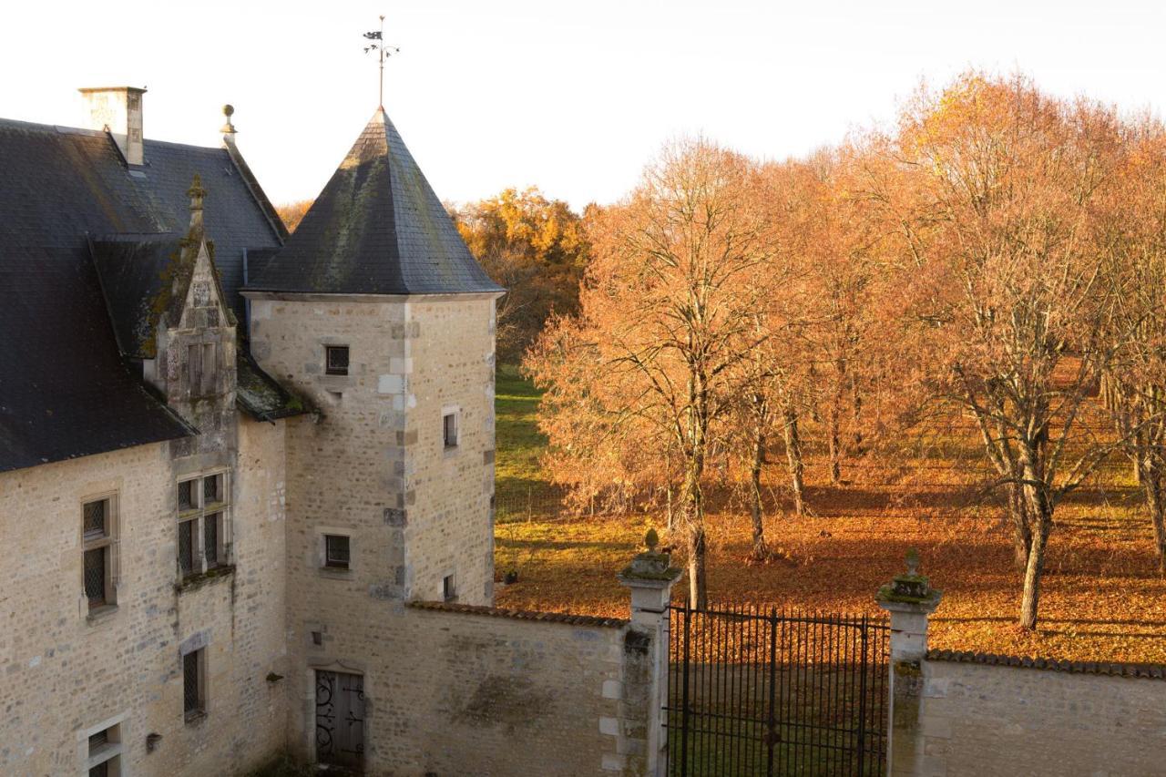 Chateau De Bois Charmant Les Nouillers Eksteriør billede