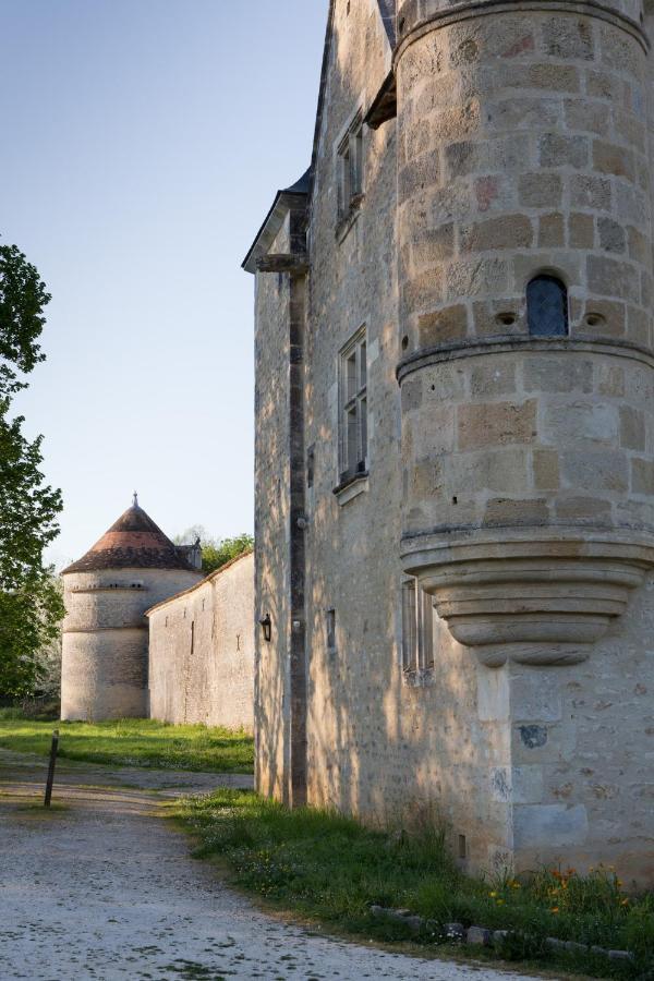 Chateau De Bois Charmant Les Nouillers Eksteriør billede